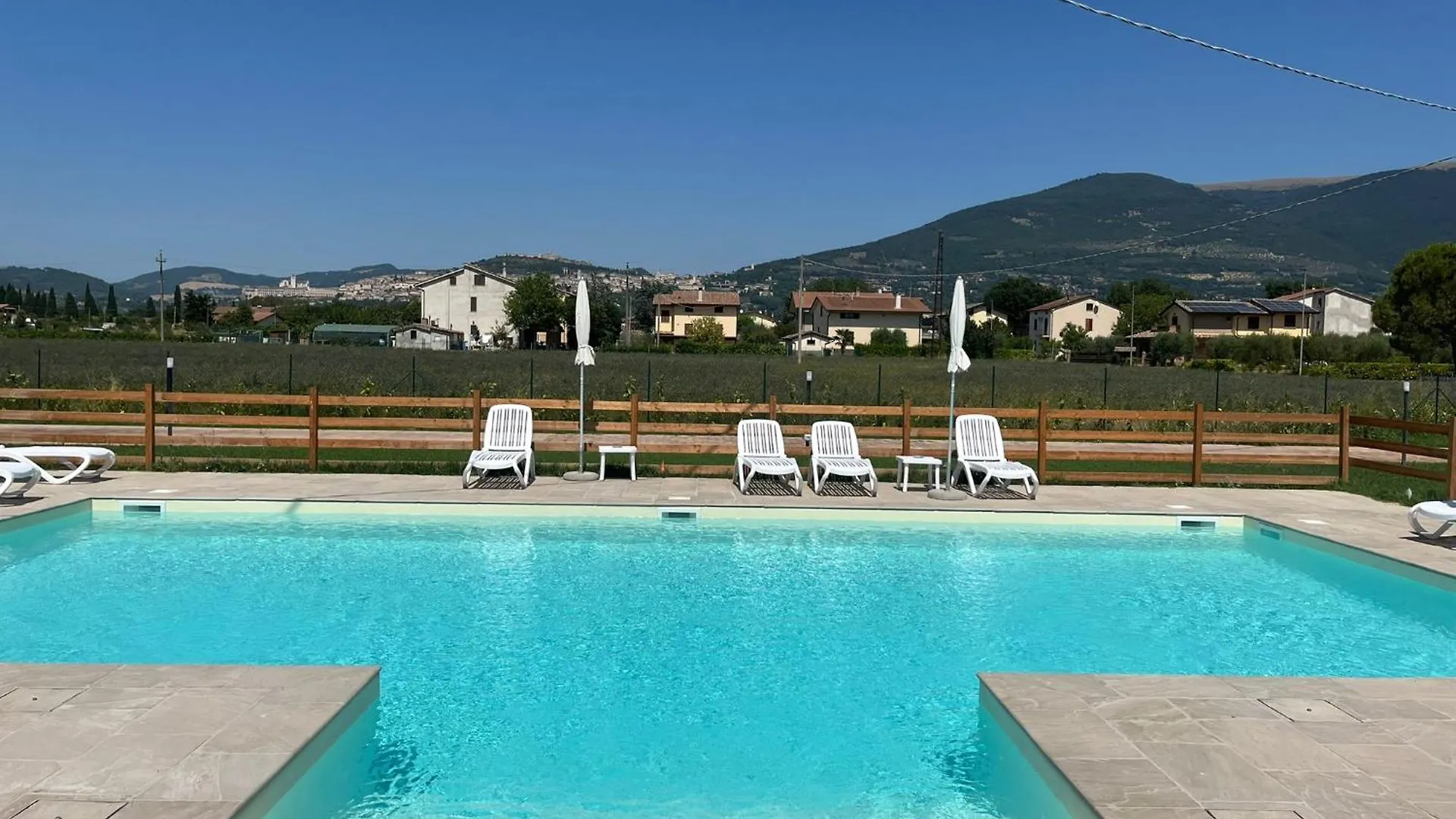 Luci Di Assisi B&B Wellness Bed & Breakfast